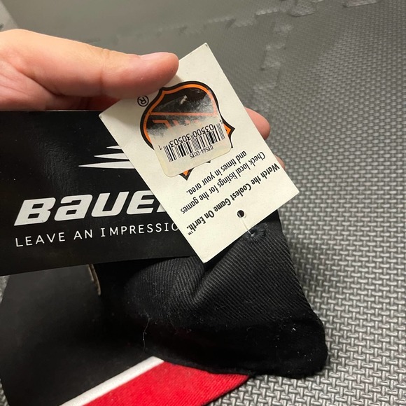 Deadstock Ottawa senators NHL Bauer Mens Hat Black NWT one size - Picture 4 of 7